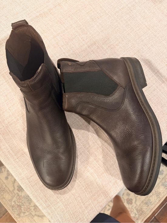 Clark’s Men\'s Brown Leather Chelsea Boots main image 5